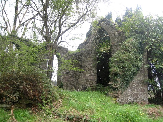Kilcolman Church &amp; Graveyard